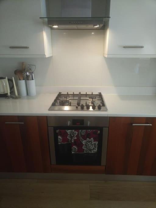 Superior 5* Kensington, London Flat + Free Wi-Fi 아파트 외부 사진