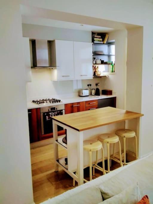 Superior 5* Kensington, London Flat + Free Wi-Fi 아파트 외부 사진